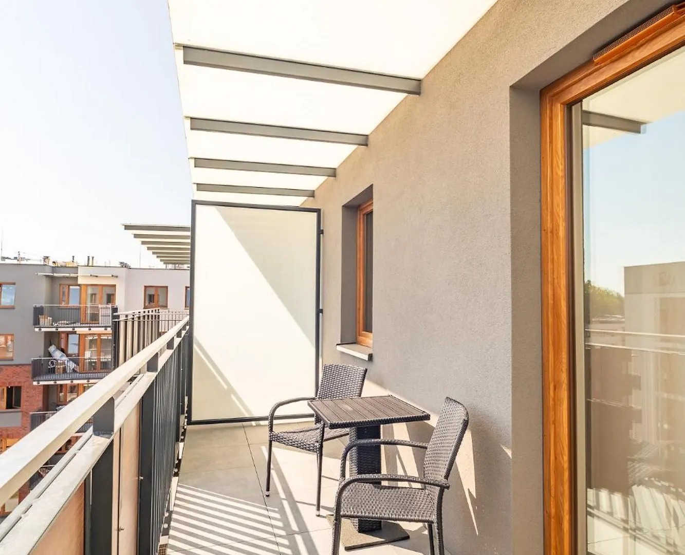 Krakow Prestige Suites - 61M2, Parking, Balcony, Workspace, Ac - By Rentujemy Apartment
